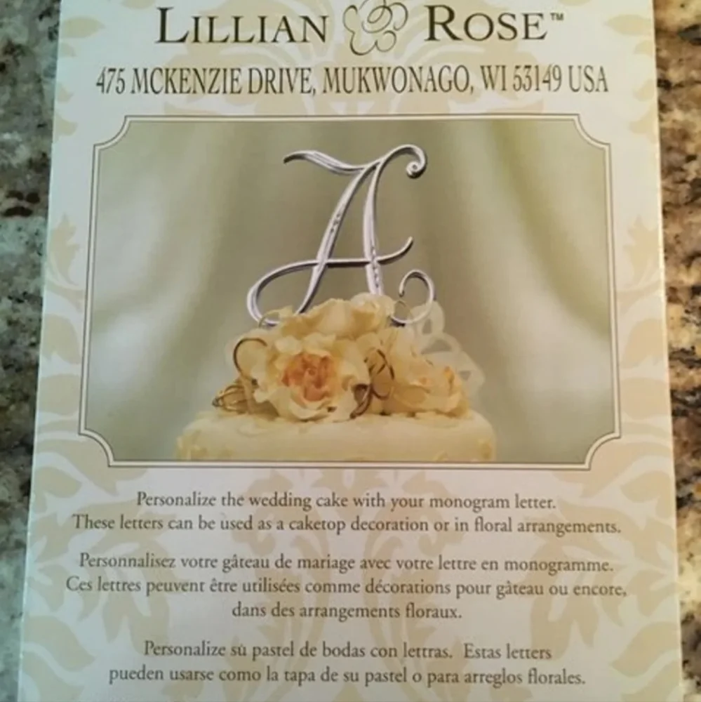 Lillian & Rose cake topper